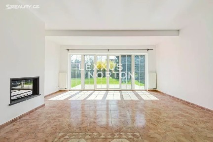 Pronájem vily 610 m², pozemek 747 m² U Komárova, Průhonice