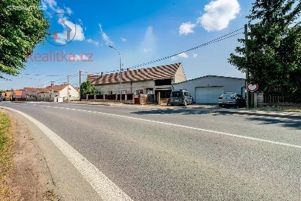 Pronájem rodinného domu 300 m², pozemek 700 m² Kly - Krauzovna
