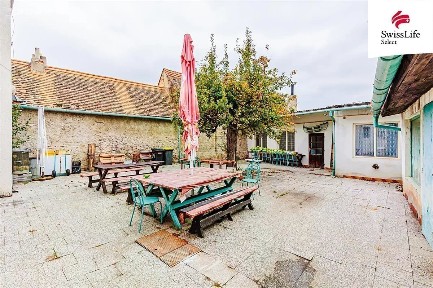 Prodej restaurace 267 m² Hostěradice
