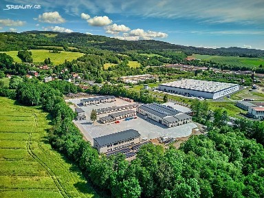 Pronájem skladového prostoru 370 m²