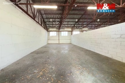 Pronájem skladového prostoru 89 m²