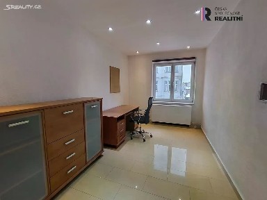 Pronájem kanceláře 12 m² Nádražní, Sokolov