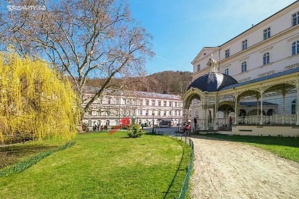 Pronájem obchodního prostoru 13 m²