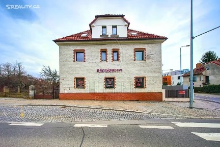 Prodej rodinného domu 324 m², pozemek 399 m² Kamýcká, Praha - Suchdol