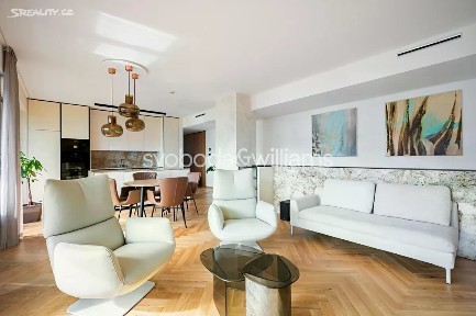 Prodej rodinného domu 221 m², pozemek 571 m² Podholí, Praha - Lysolaje