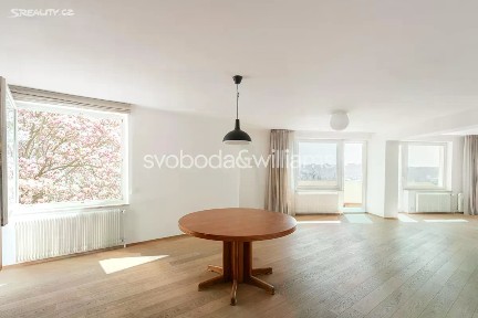 Prodej rodinného domu 207 m², pozemek 652 m² Nad pomníkem, Praha - Hlubočepy