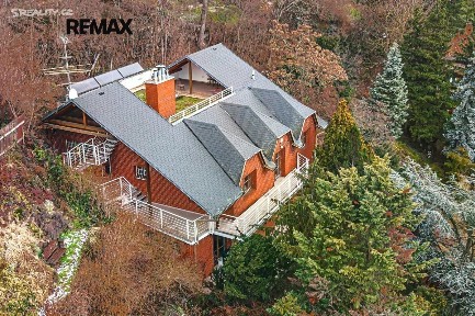 Prodej rodinného domu 345 m², pozemek 700 m² Ke skalkám, Praha - Záběhlice