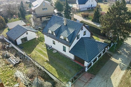 Prodej rodinného domu 207 m², pozemek 758 m² Borská, Praha - Kyje