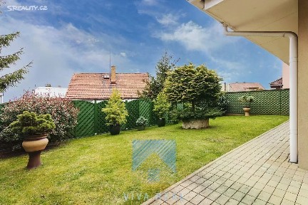 Prodej rodinného domu 136 m², pozemek 304 m² Nedbalova, Praha - Chodov
