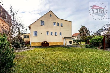 Prodej rodinného domu 180 m², pozemek 804 m²