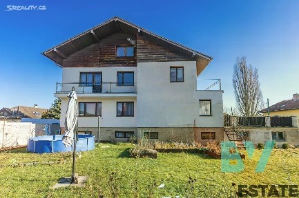 Prodej rodinného domu 308 m², pozemek 731 m² K motelu, Praha - Újezd u Průhonic