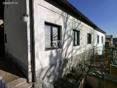 Prodej rodinného domu 105 m², pozemek 302 m² Pod akáty, Praha - Velká Chuchle
