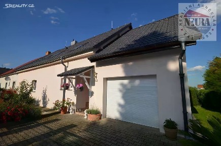 Prodej rodinného domu 297 m², pozemek 910 m² Svijanská, Praha - Kbely