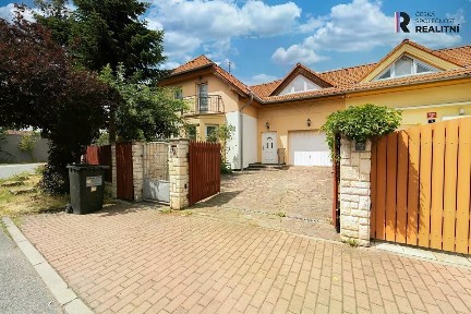 Prodej rodinného domu 168 m², pozemek 427 m² Vyšebrodská, Praha - Libuš