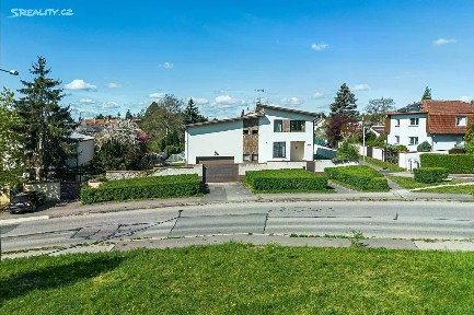 Prodej rodinného domu 500 m², pozemek 958 m² U želivky, Praha - Kunratice