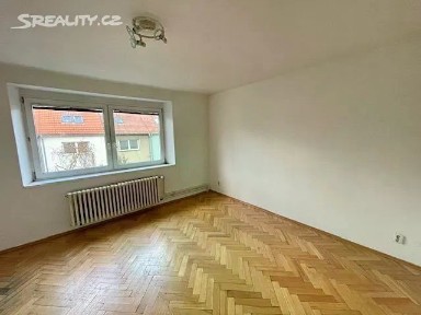 Prodej rodinného domu 138 m², pozemek 124 m² Podléšková, Praha - Záběhlice