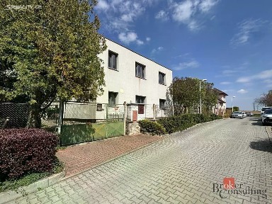 Prodej rodinného domu 205 m², pozemek 698 m² Na písku, Praha - Lochkov