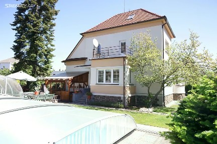 Prodej vily 280 m², pozemek 836 m² Na královně, Praha - Zbraslav