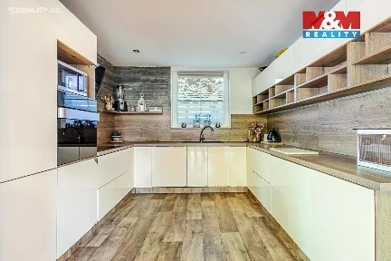 Prodej rodinného domu 204 m², pozemek 490 m² Boženy Němcové, Česká Lípa