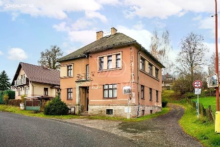 Prodej rodinného domu 220 m², pozemek 633 m² Benešov u Semil