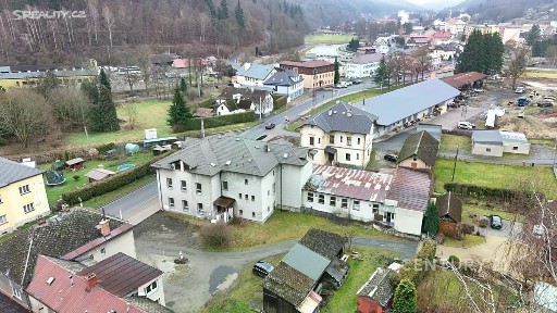 Prodej činžovního domu 1380 m²