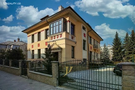Olomouc, Hodolany, Blanická, 6