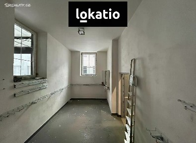 Pronájem skladového prostoru 82 m²