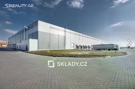 Pronájem skladového prostoru 8400 m²