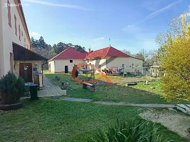 Prodej činžovního domu 828 m² Na Horka, Grygov
