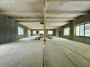 Prodej obchodního prostoru 659 m²