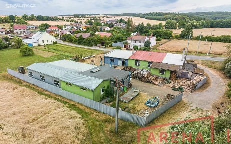 Prodej výrobní haly, prostoru 930 m² Laškov