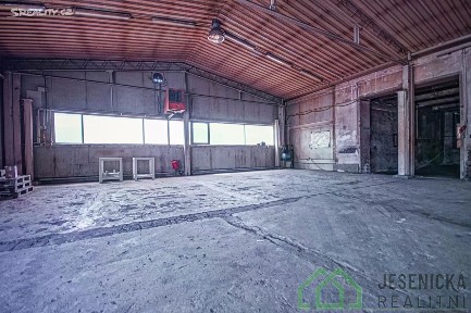 Prodej výrobní haly, prostoru 3580 m²