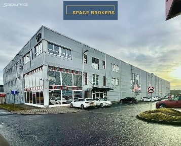 Pronájem skladového prostoru 3015 m²