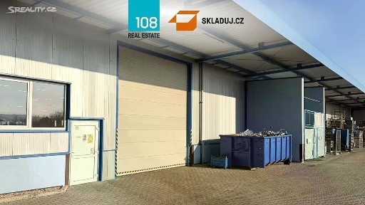 Pronájem skladového prostoru 2350 m²