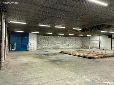 Pronájem skladového prostoru 1244 m²