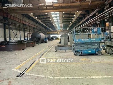 Pronájem skladového prostoru 1950 m²