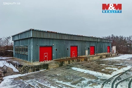 Pronájem skladového prostoru 1100 m² K Cihelně, Veleň