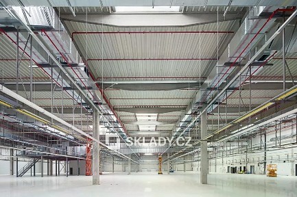 Pronájem skladového prostoru 3000 m²