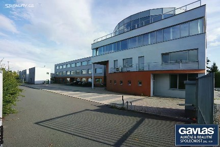 Pronájem kanceláře 400 m²