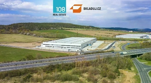 Pronájem skladového prostoru 8700 m²