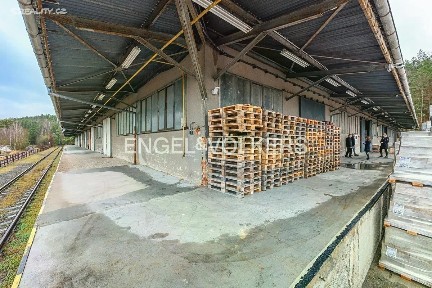 Pronájem skladového prostoru 30000 m²