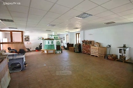 Pronájem obchodního prostoru 126 m²