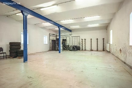 Pronájem skladového prostoru 70 m² Slapy