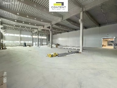 Pronájem skladového prostoru 4400 m²