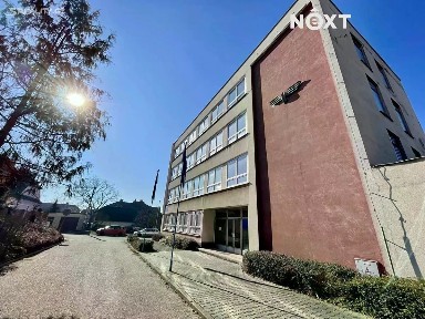 Pronájem kanceláře 700 m² Skálova, Tábor