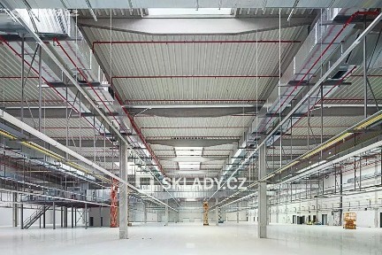 Pronájem skladového prostoru 5000 m²