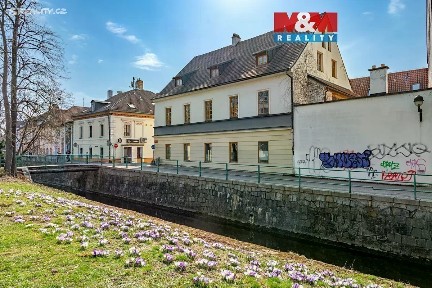 Prodej obchodního prostoru 615 m²