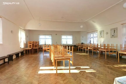 Prodej ubytovacího zařízení 869 m²