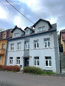 Prodej bytu 4+1 90 m² Pod Parkem, Dalovice
