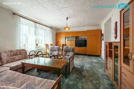 Prodej bytu 3+1 72 m² Horská, Ostrov